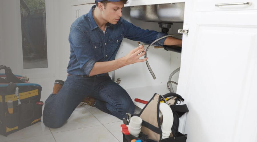 Local water heater installation in Williamsburg, PA